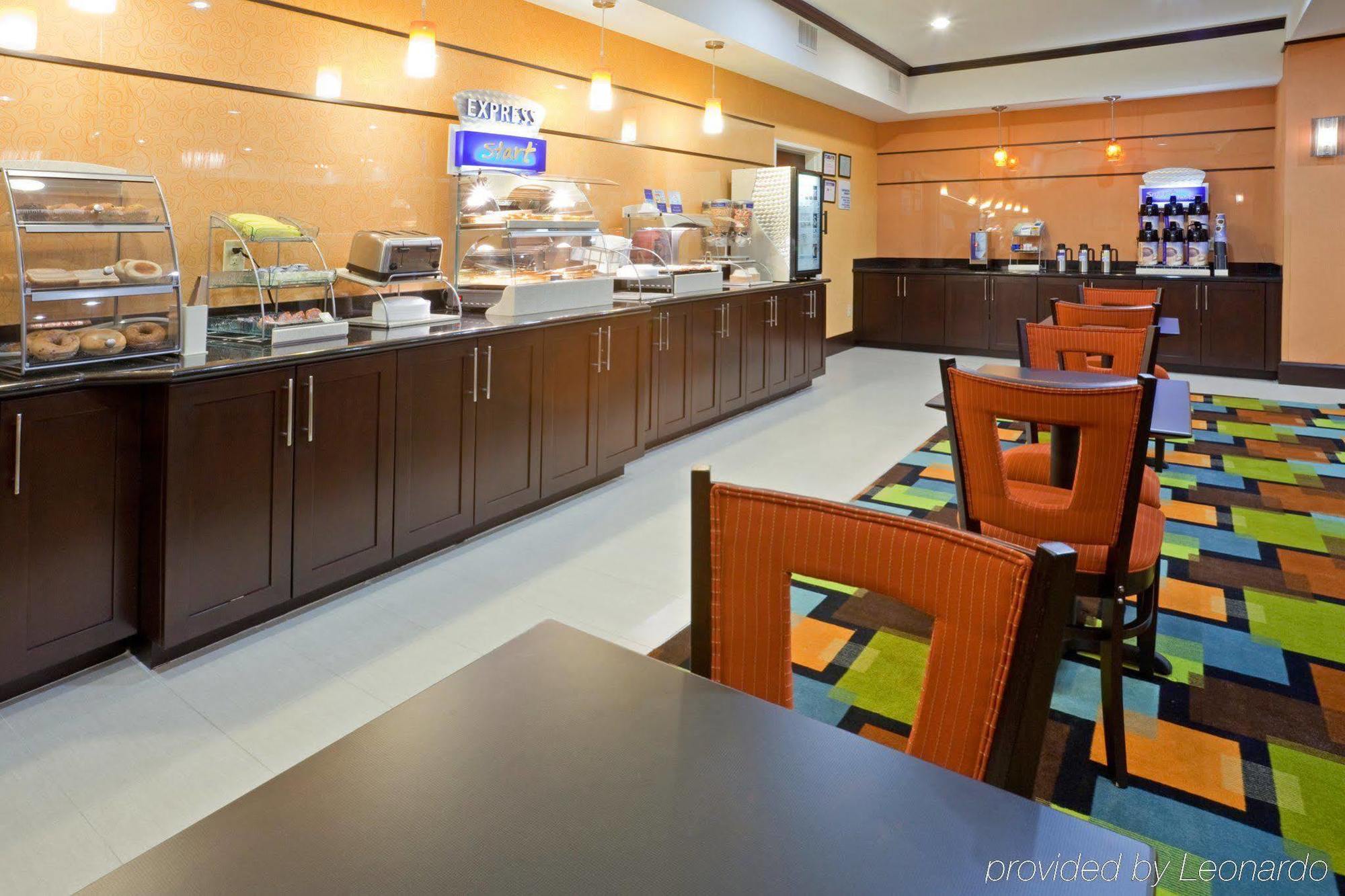 Holiday Inn Express Hotel & Suites Dallas West By Ihg Étterem fotó